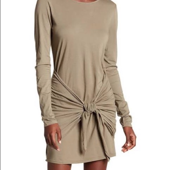 Nwot Michael Stars Knotted Front Dress!